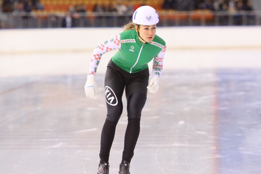 Екатерина Слоева на льду «Минск-Арены» во время финала юниорского Кубка мира